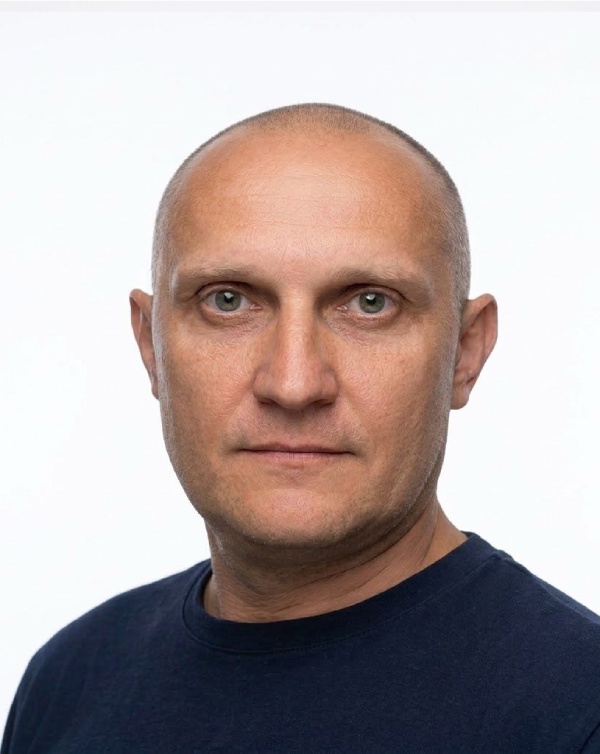 Dr. Dmitriy Zheleznyak